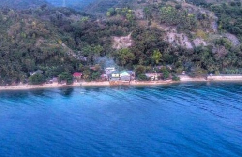 Alegria Hotel | D Alegre Travellers Inn: Oceanfront Getaway with Breakfast