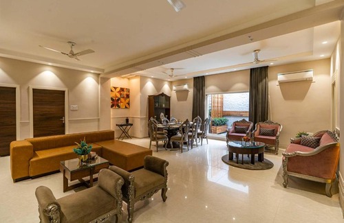 Ranjit Avenue Villa | Discover D'Amour: Amritsar Haven with Outdoor Deck & Fun