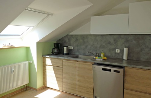 Karlshagen Apartment | Family-Friendly Apartment with Ocean View at Poplar Turnaround