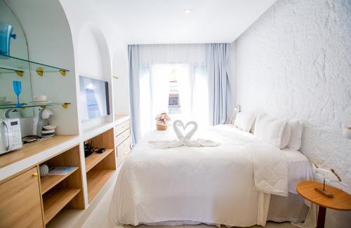 Downtown Buzios Hotel | Ideal D'Blue Búzios Hotel Boutique with Ocean View & Pool