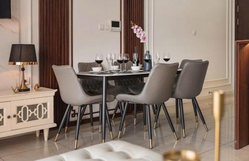 Gia Lam Apartment | Relaxing Homestay D-CAPITALE with Private Beach & Spa