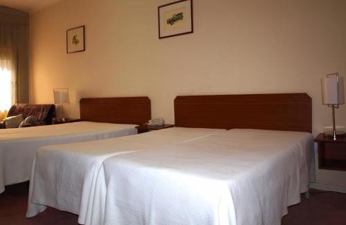 Nossa Senhora do Populo House | Family-Friendly D. Carlos Residencial with Pet Amenities