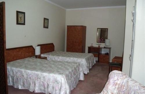Nossa Senhora do Populo House | Family-Friendly D. Carlos Residencial with Pet Amenities