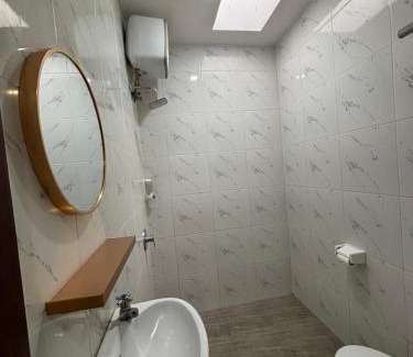 Tanjungbenoa House | Inviting D&D Homestay with Oceanfront Pool and Restaurant