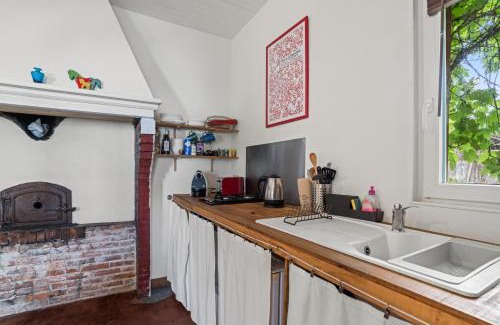 Lesperon House | Pet-Friendly D&D: La Maison des Écureuils, Rated 8.9/10