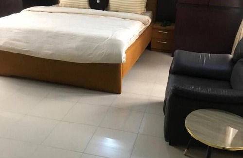 Port Harcourt Hotel | Enjoy Breakfast at D Dov Guest House - Family Friendly Stay