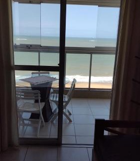 Praia de Itaparica Apartment | Exceptional Stay at D frente Green D 3 with Pool Access