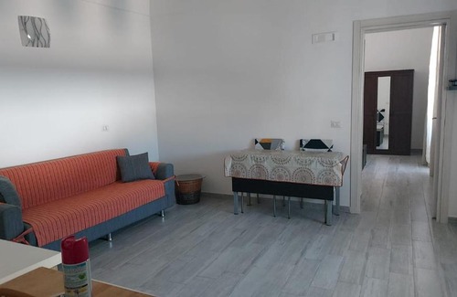 Vico del Gargano Apartment | Budget-Friendly Stay at D&G - Ideal for Families