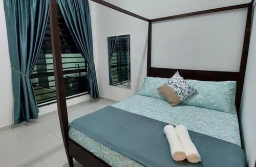 Kuantan House | Top-Rated D'has Homestay Kuantan: Family-Friendly Retreat