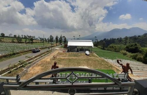 Temanggung Hotel | D'Koes Dieng