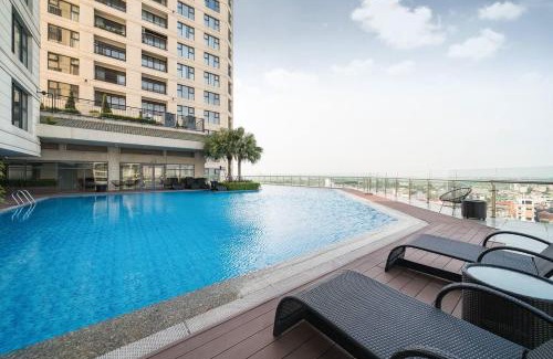 Quang An Apartment | D Le Roi Soleil Premium Suites