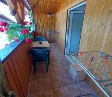 Neptun House | Oceanfront D&M: Guest Rated 8.6 with Kitchen & Ocean Views