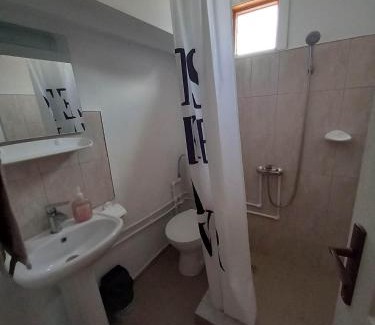 Neptun House | Oceanfront D&M: Guest Rated 8.6 with Kitchen & Ocean Views