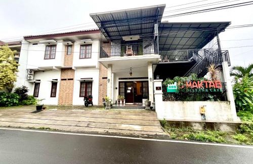 Malang Hotel | Budget-Friendly Stay at OYO 350 D' Maktab Homestay