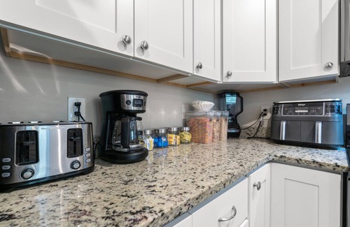 Myrtle Beach Apartment | Modern 4BR Beachside Retreat with Ocean Views & Comfort