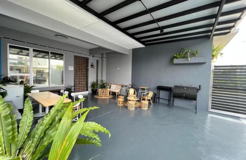 Bukit Indah 2 House | Family-Friendly D' Niice Garden: 7 Mins to Legoland