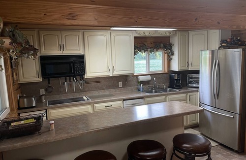 Big Creek House | Enchanting D' Nile In Paradise with Lake View & Family Facilities