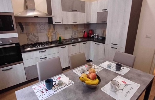 Fuorigrotta Apartment | "D'Oltremare home" apartment in strategic area