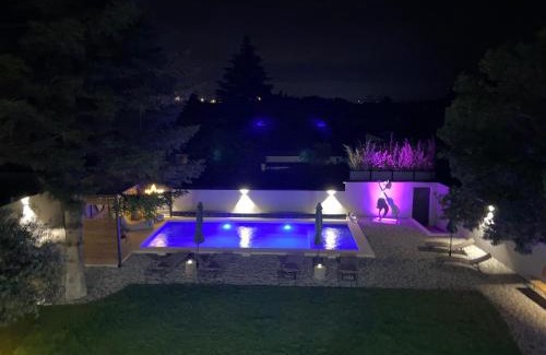 Les Angles Bed & Breakfast | Oceanfront Escape at D'OR Les Anges - Guest Rated 9.5/10