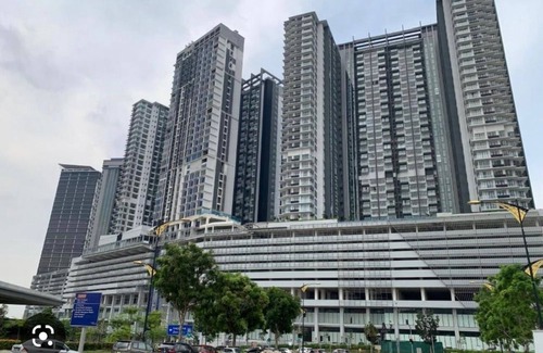 Gelang Patah Apartment | Family-Friendly D'pristine Condo Near Legoland - 10/10 Rating