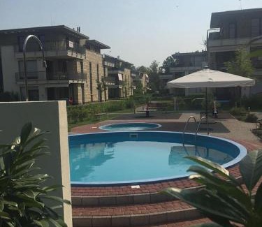 Zamardi Apartment | Oceanfront D-S Apartman Stella with Pool & Breakfast