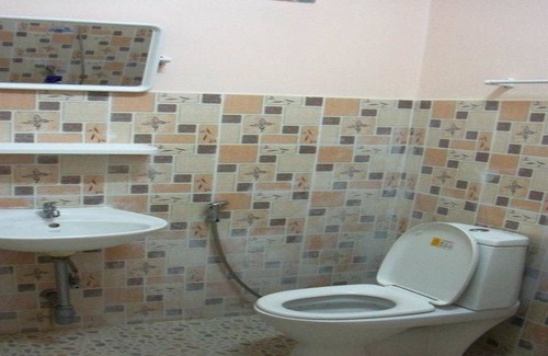 Old Phuket Town House | Budget-Friendly D's Corner & Guesthouse with Breakfast