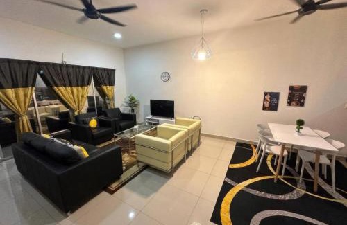 Banting House | D'Sally Homestay KLIA Sepang