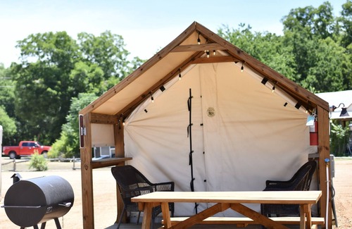 Sutherland Springs House | Experience #D Son's Rio Cibolo - Glamping Cabin Retreat