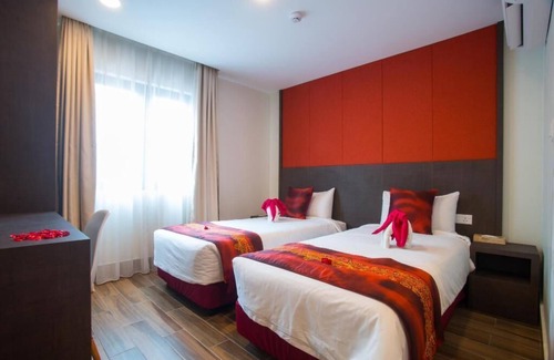 Klang Hotel | Discover D'Spark Hotel Bayu Tinggi: Family-Friendly Comfort