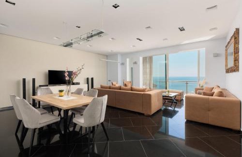 Becici Apartment | Relaxing D - Splendid Spa Resort with Pool Access