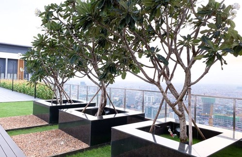 Phnom Penh City Centre House | Discover D'Suites at The Skyline: Modern 2-Bedroom Retreat
