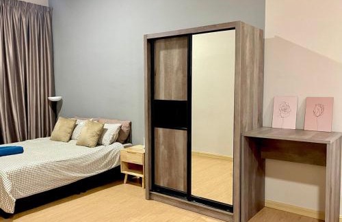 Kuantan Apartment | Discover D'Suites Mahkota Valley Kuantan with Private Pool