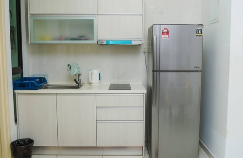 Kempas Apartment | Discover D'Summit Residences: Family-Friendly Retreat
