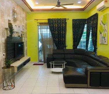 Taman Kota Masai House | Discover D Wangi Homestay Pasir Gudang - 4-Star Family Haven