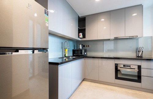 District 1 Apartment | Relax at D1 Mension Building: 4-Star Pool & Spa Retreat