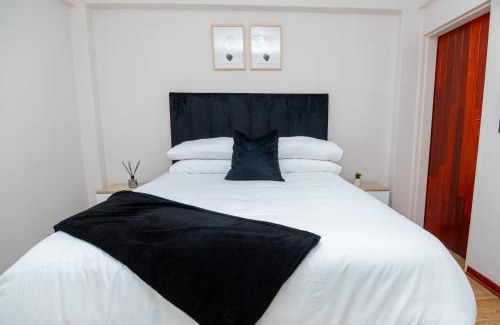 Gaborone Apartment | D12 Premier Stay