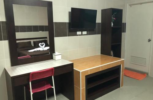 Nong Hong Apartment | Kid-Friendly Retreat at D5 Hotel, Mab Phong - Guest Rated 8/10