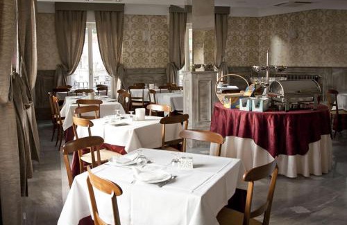Recco Hotel | Discover Oceanfront Comfort at Da O Vittorio Hotel