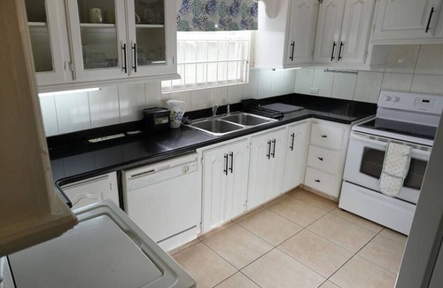 Mangrove Villa | Relax at Da Casa a Casa Pool House with Private Amenities