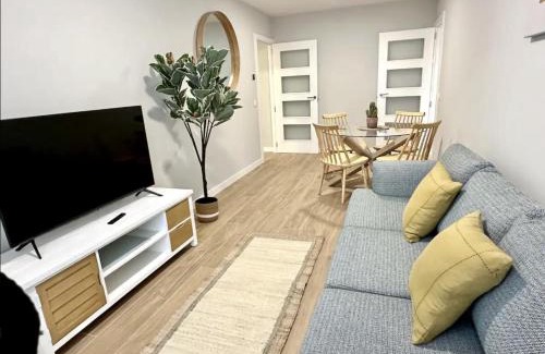 Reggio Calabria Apartment | Discover Da Giulia: A Family-Friendly 4-Star Retreat