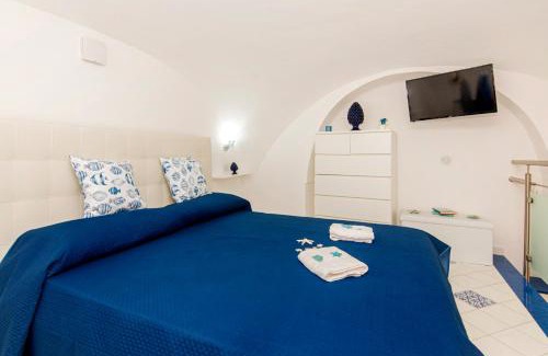 Meta House | Ideal Da.Ma House Steps from the Beach - Family-Friendly Stay