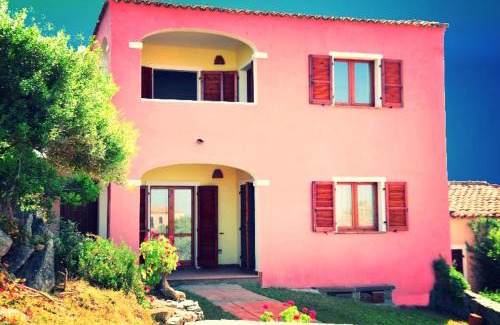 Aglientu Apartment | Explore Da Mario e Maria: Oceanfront Pool Paradise