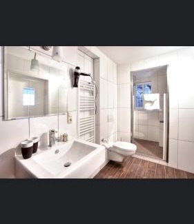 Kulmbach Hotel | Discover Da Matteo: Family-Friendly Hotel with Dining Options