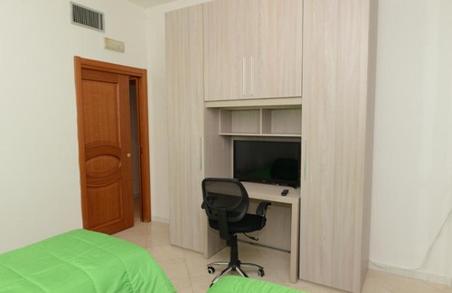 Rione Alto Bed & Breakfast | Pet-Friendly Retreat at Da Mimì with Breakfast Included