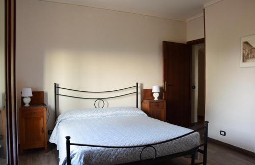 Buggiano House | Highly Rated Da Poldino with Family-Friendly Dining