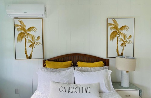 Gregory Town House | Relax at Da Round House: Pet-Friendly with Ocean Views