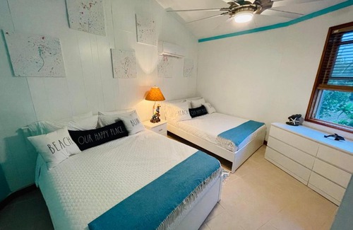 Gregory Town House | Relax at Da Round House: Pet-Friendly with Ocean Views