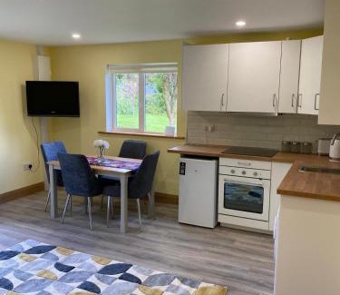 Shillelagh House | Da's Cottage