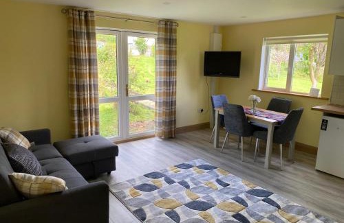 Shillelagh House | Da's Cottage