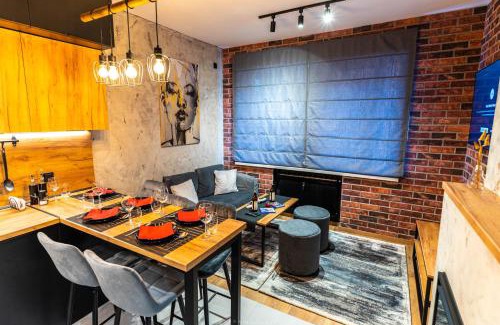 Vratsa Apartment | Exceptional Da Vinci Apartment - Guest Rated 9.9/10